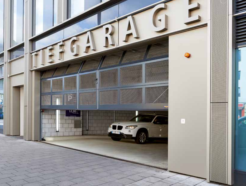 Portes pour garage bordeaux