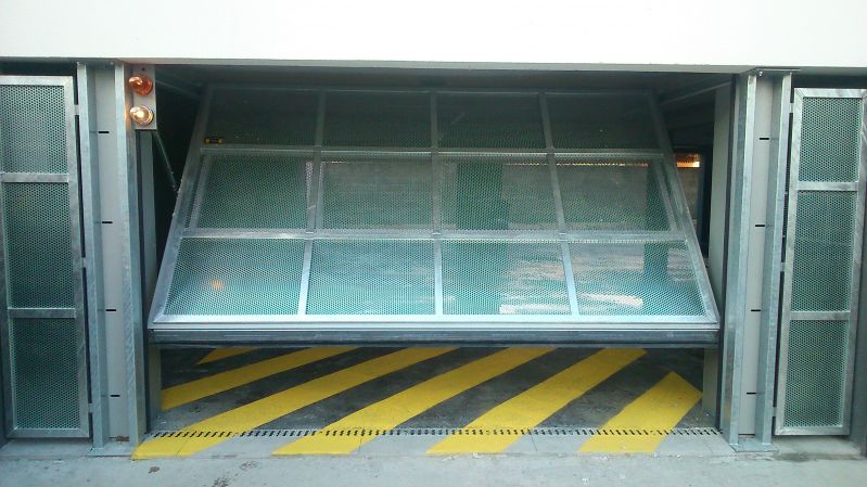 Porte basculante automatique proche de Bordeaux