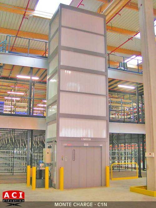 Spécialiste montes charges Bordeaux