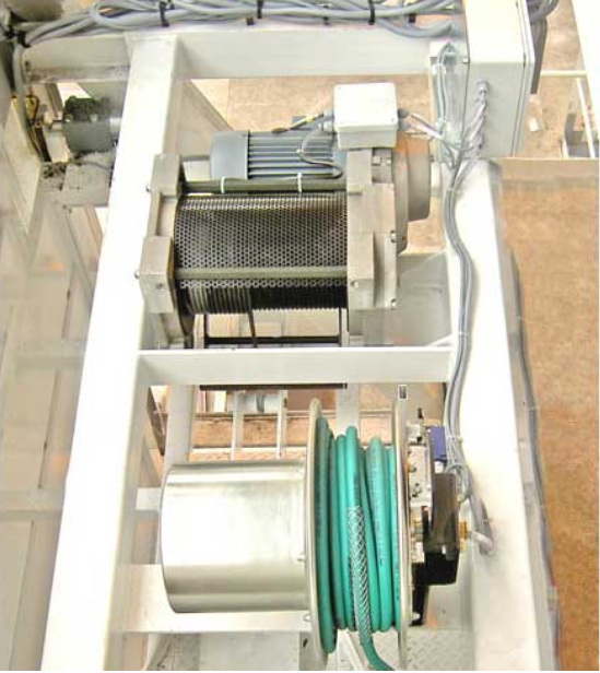  monte charge électrique Brive