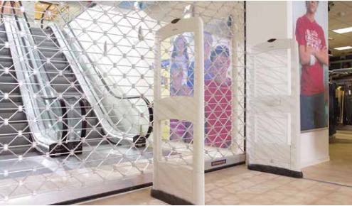 Rideaux à lames et grilles à enroulement pour centre commerciauxBordeaux