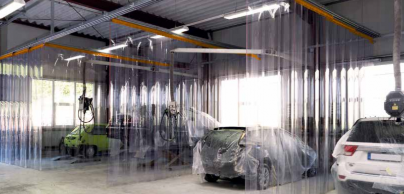 Portes va-et-vient et rideaux à lanières souples Bordeaux