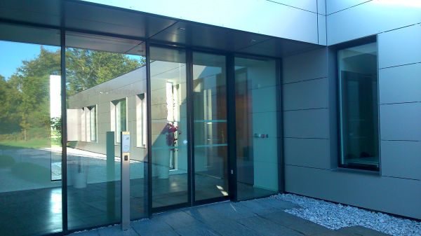 porte piétonnes pour magasins bordeaux