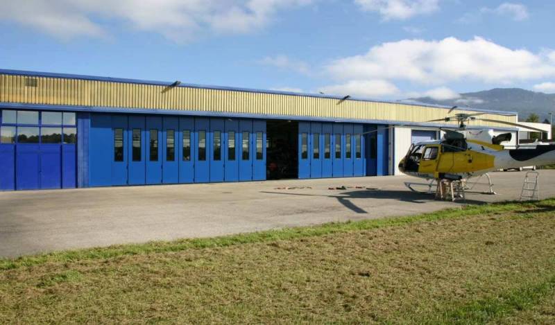 Installation et devis de portes pour hangars d’avions à Bordeaux